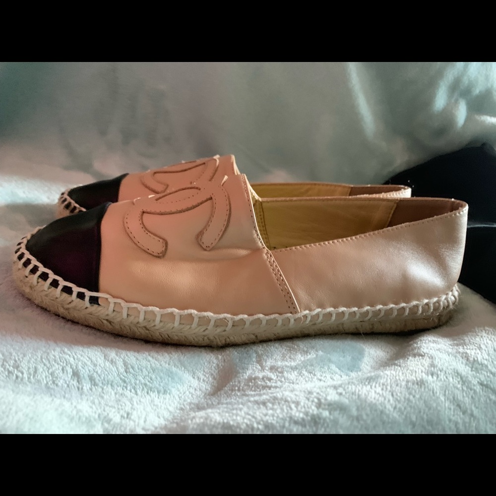 Chanel woman’s shoes size 39